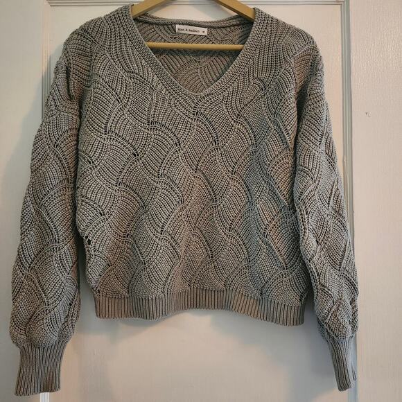 Moon & Madison Chunky Cropped Pullover Sage Green Size Medium - Picture 1 of 10